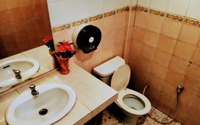 Hostaria 239 Budget Bed And Breakfast