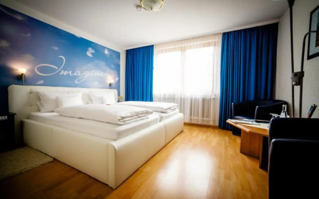 Holzschuh Schwarzwaldhotel