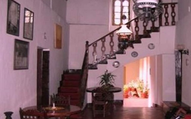 Granpas Inn - Hotel Bougainvillea
