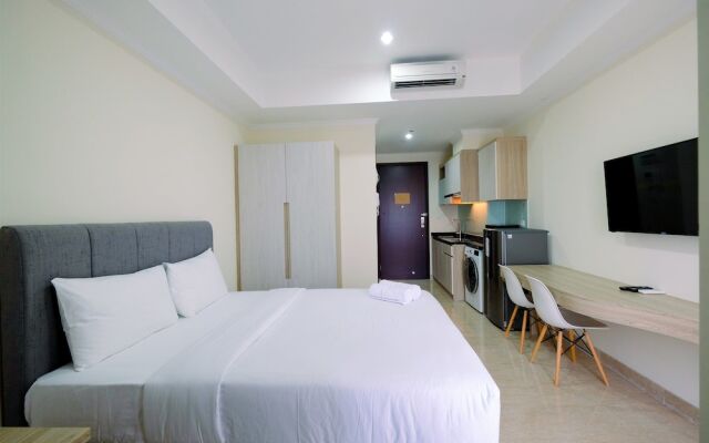 Simply Modern Studio Menteng Park Apartment
