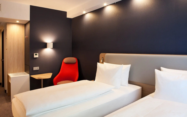 Holiday Inn Express Munich - Olympiapark by IHG