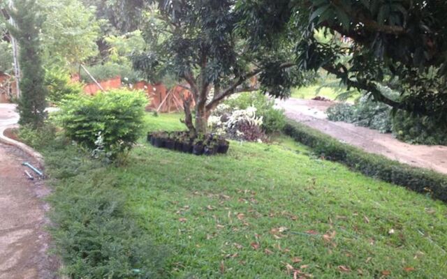 Ruen Roylanna Resort