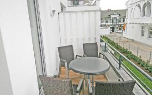 Villa Annika - Ferienwohnung 10 mit Westbalkon