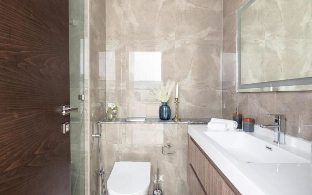 Frank Porter - Majestique Residences 2