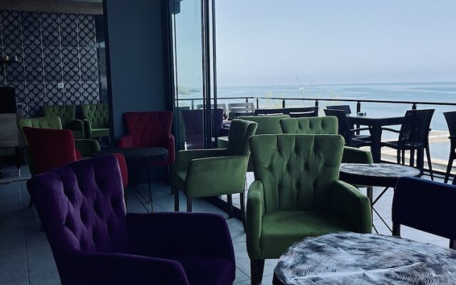 Tsira Suite