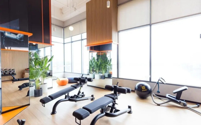 DongDong Apartment in Sunwah Pearl