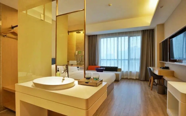 ibis Styles HZ Chaowang Rd