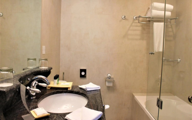 Mövenpick Hotel & Resort Al Bida'a Kuwait