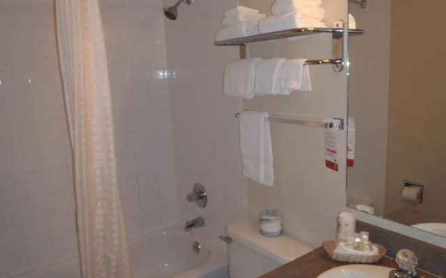 Super 8 Pincher Creek AB