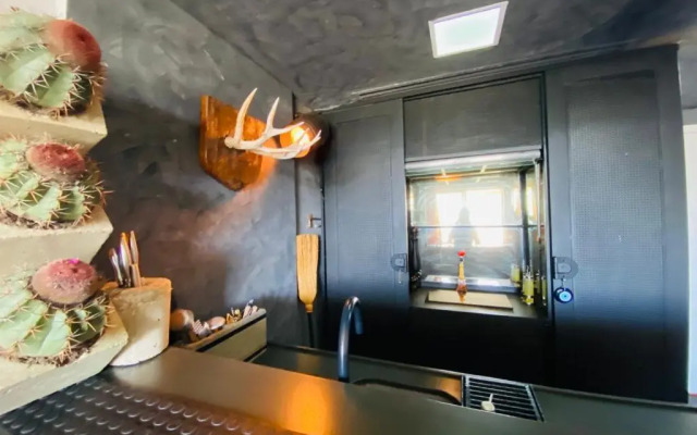 Stylish Penthouse Apartment