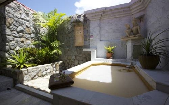 Sunshine Villa and Guest House