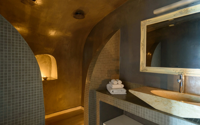 Senses Suites