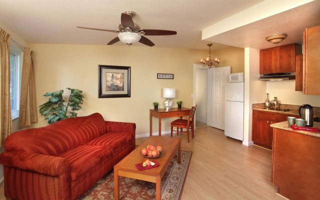 West Sonoma Inn & Spa