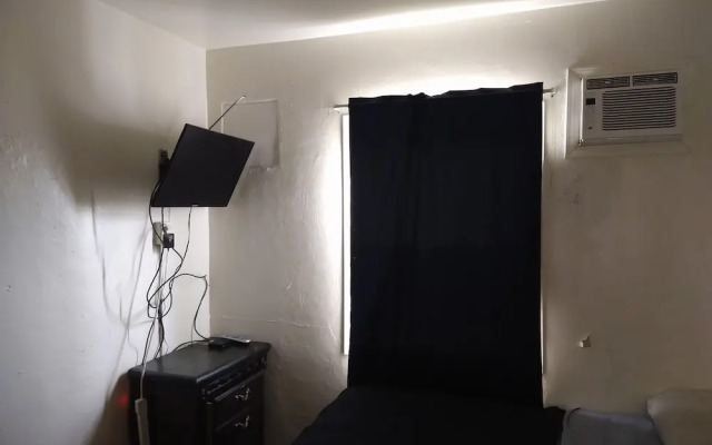 EL Amigo Motel