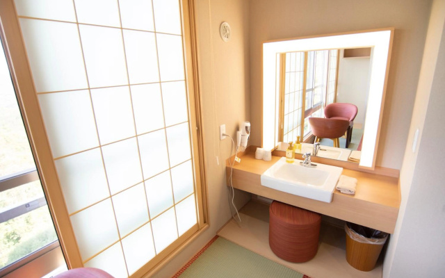 Arima Onsen Motoyu Ryuusenkaku – Guest Rooms – Kobe