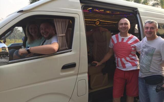 You In House URT Surathani Airport