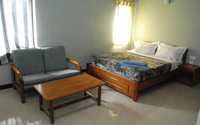 Hotel Shiv Shanti Grand