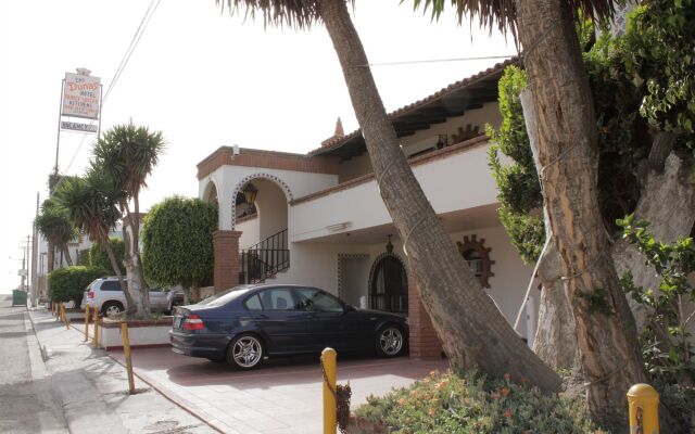 Las Dunas Hotel