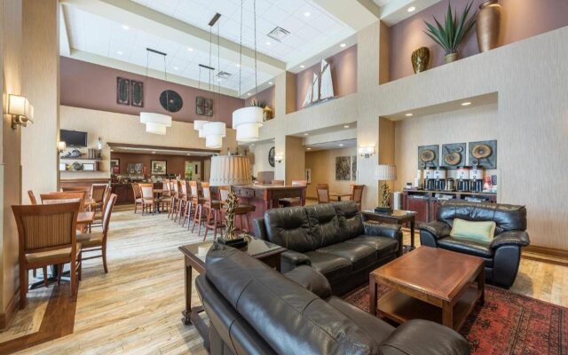 Hampton Inn & Suites by Hilton Moncton