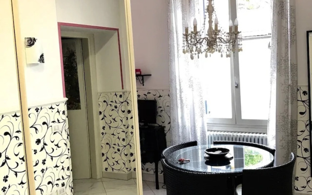 Sarpi Apartment