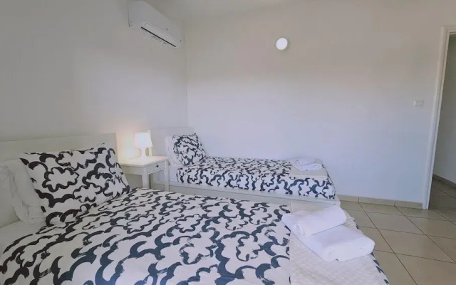 64 LCA - Stay Skyline Nest