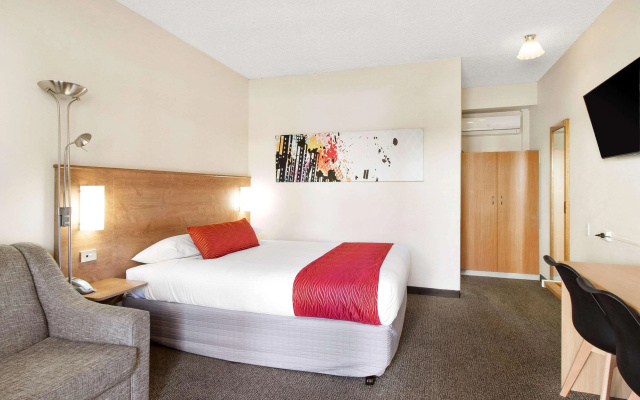 Econo Lodge Griffith Motor Inn – Guest Rooms – Griffith