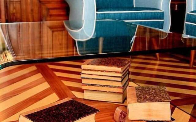 Oryza Guest House & Suites