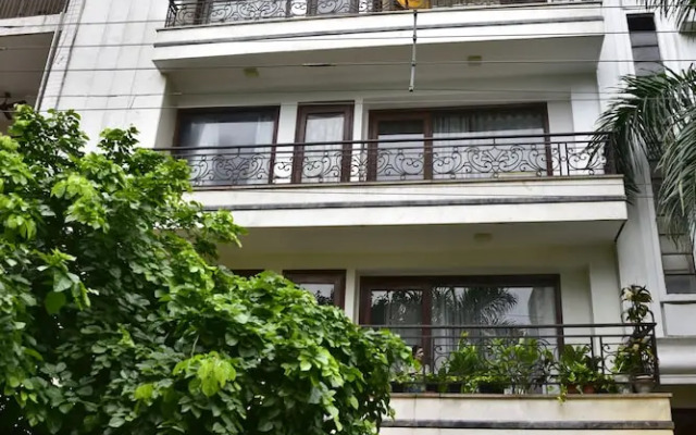 Woodpecker Service Apartments - Green Park