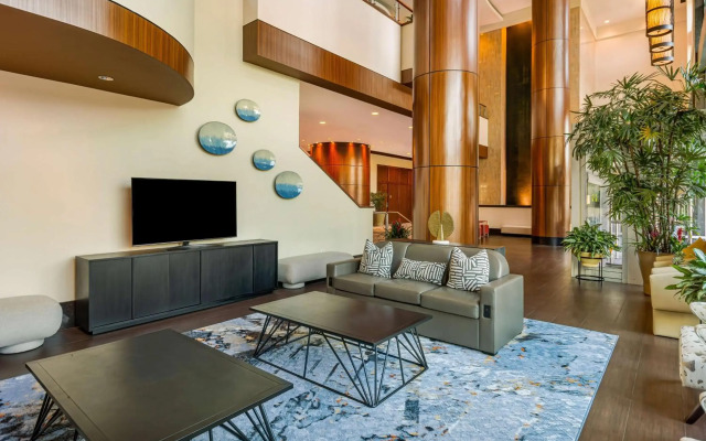Embassy Suites Houston Downtown