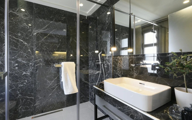 Theodorou Kolokotroni