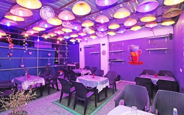 OYO 29423 03 Townhouse Inn
