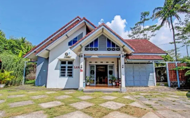 OYO Life 92686 Lanaya Guesthouse Syariah