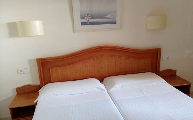 Apartamentos Aromar