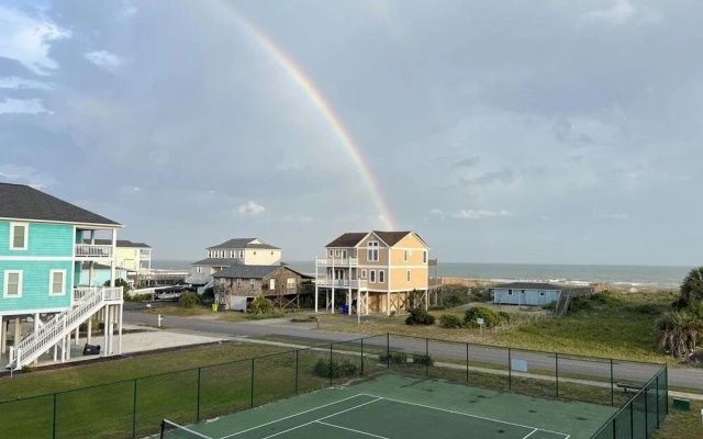 Seven Seas-7c 2 Bedroom Home by RedAwning