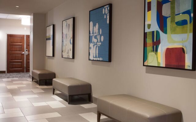 Embassy Suites Bloomington