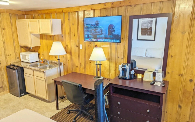 Teton Court Motel