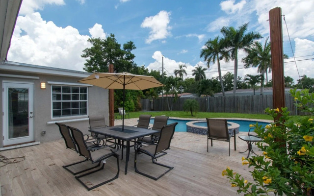 Private Pool 3BR New Modern Furniture