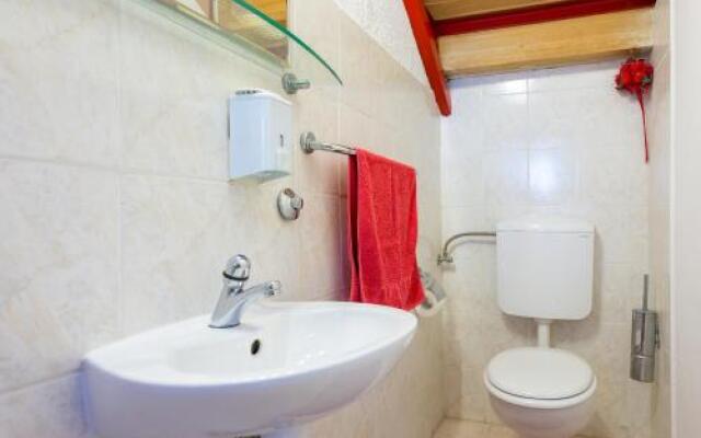 Apartment Tomic