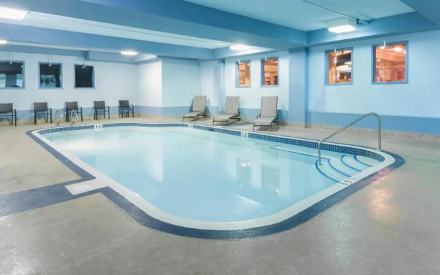 Super 8 Fort Saskatchewan