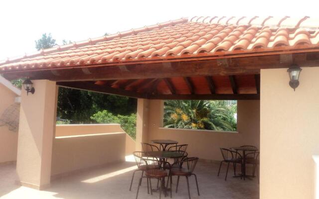 Apartments Karoma