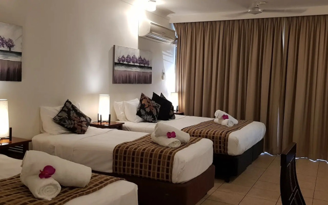Reef Palms Motel