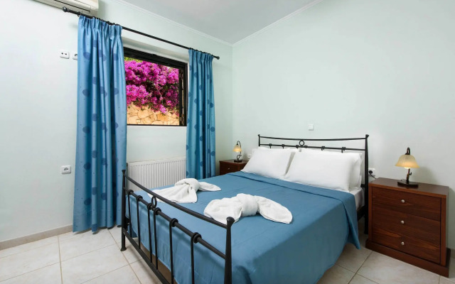 Luxury Villa Lemonia With Private Pool