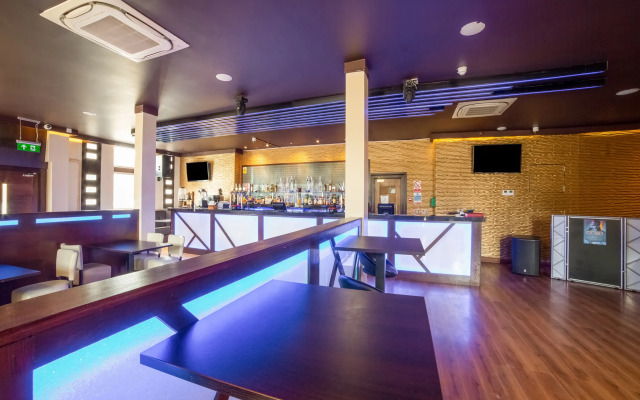 Osterley Park Hotel