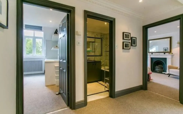 Eson2 - Bolton Gardens Lodge