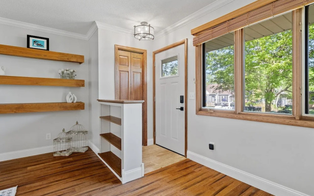 Crystal Lake Clubhouse