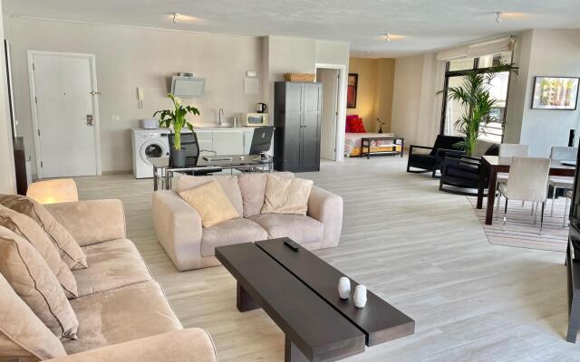 Home2Book El Encanto de la Plaza del Príncipe