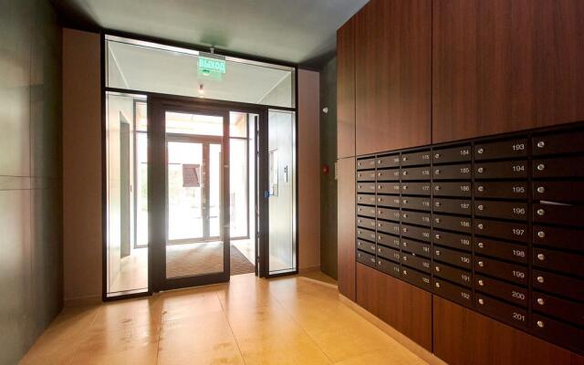 Ден Апарт на улице Большевистская