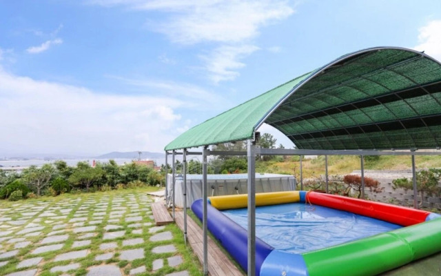 Pohang Sea and Bamboo Pension