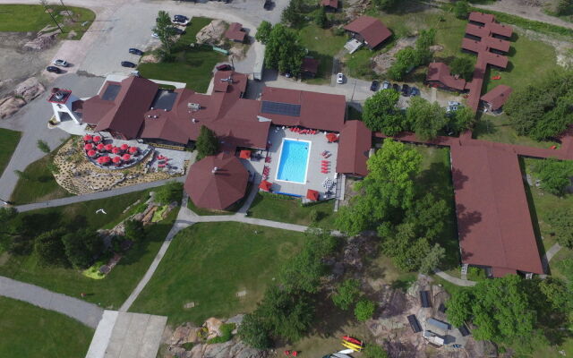 Killarney Mountain Lodge