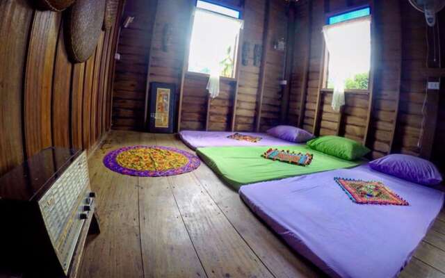 Banmaihom Homestay Kiriwong